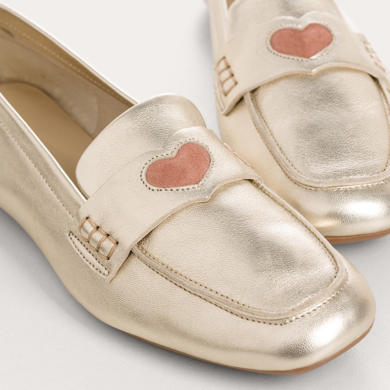 Loafers Golden hymnia with embroidered heart