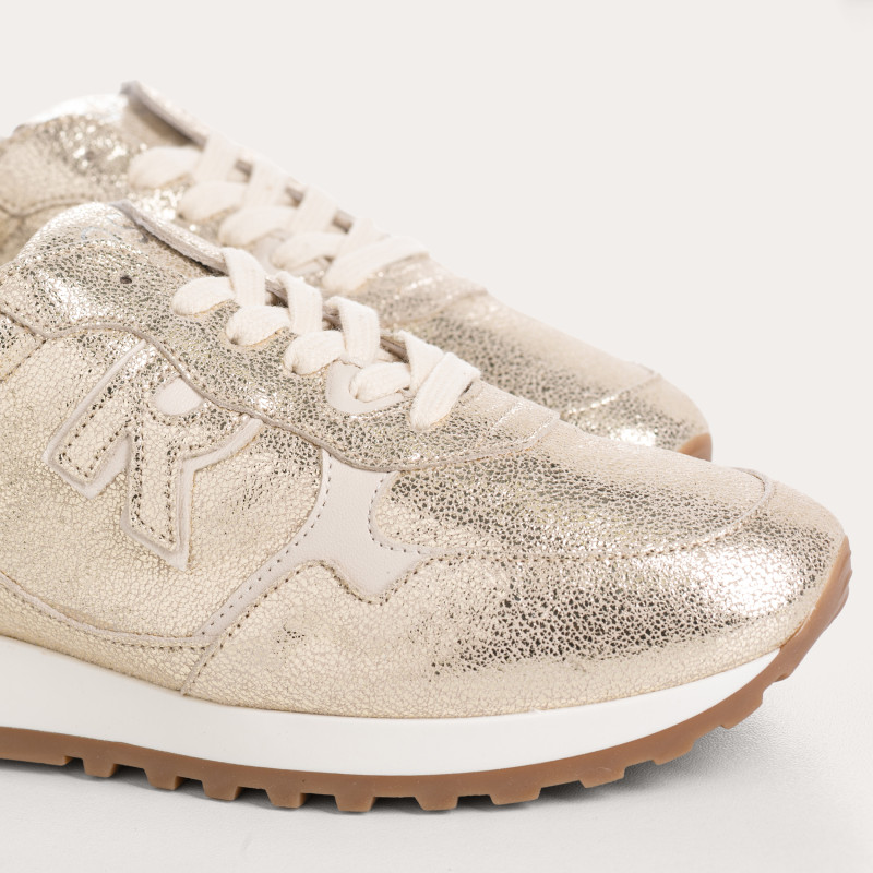 Mania lace-cracked metallic leather sneakers