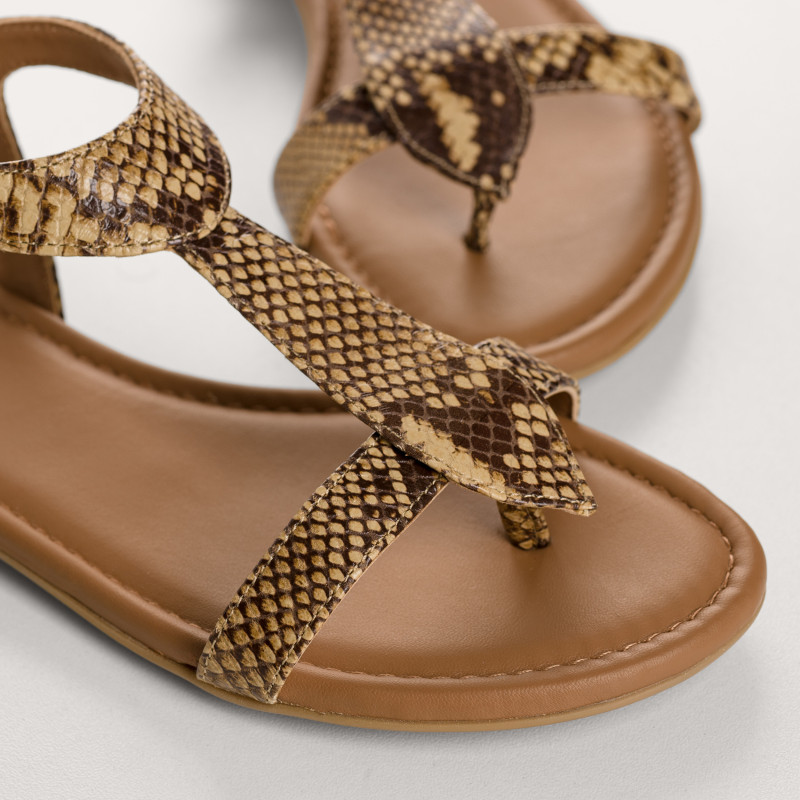 Bernie sandals in python print - Elegance