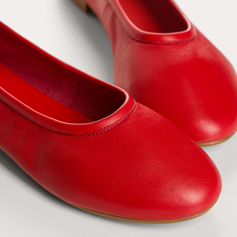 Ballerines Clea en cuir à bout rond et design épuré | Reqins