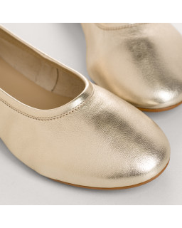 Clea ballerinas in metallic leather with round toe