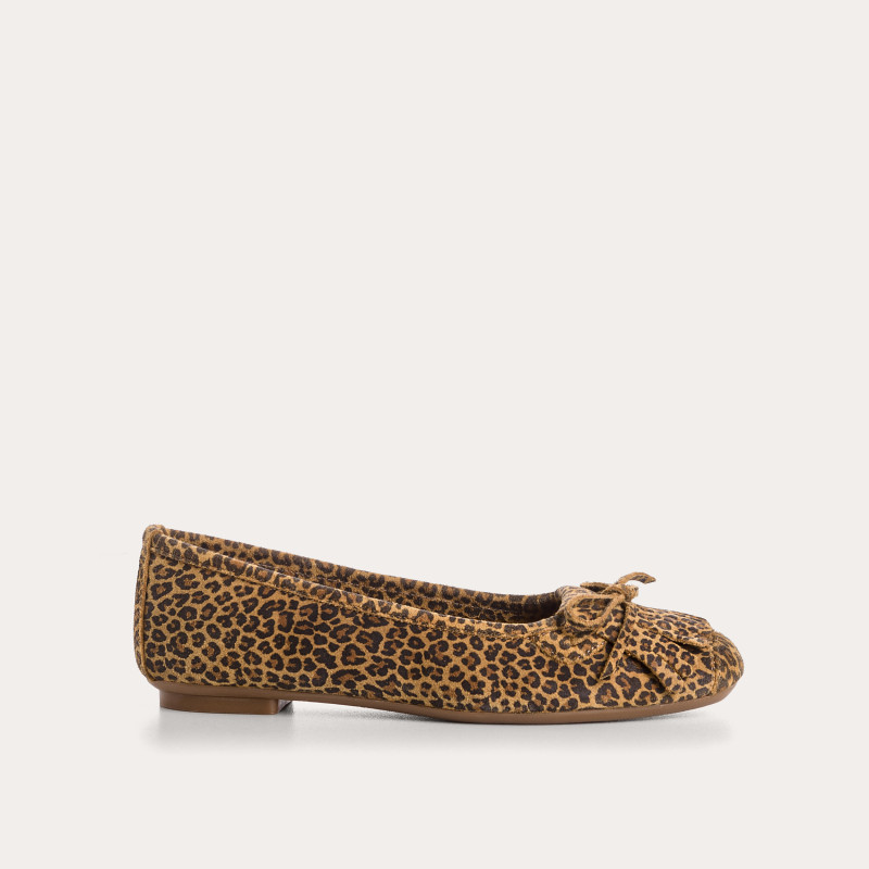 Hindi leather leopard ballerinas with fringes
