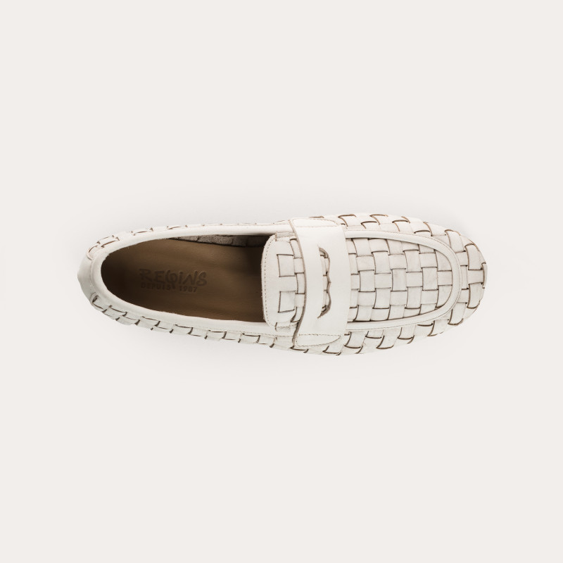 Kalou Moccasins in woven leather - Elegance & Comfort