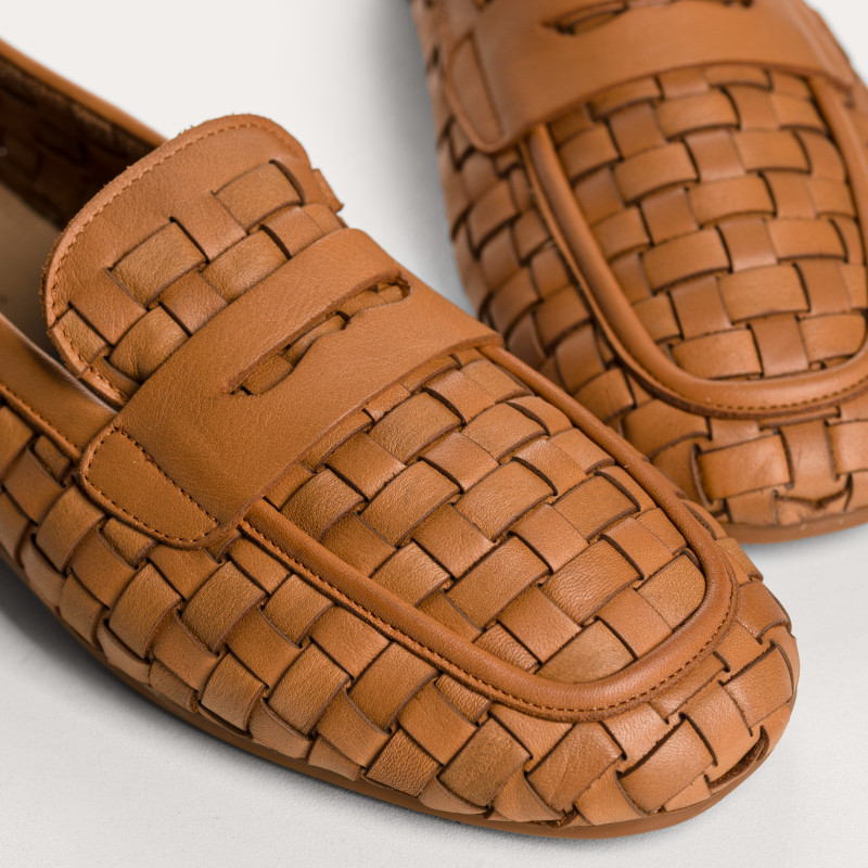Kalou Leather Loafers with Leather Sole | Reqins