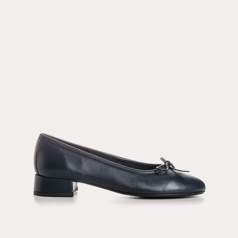 Sofia Smooth Leather Heeled Ballerinas with Bow | Reqins