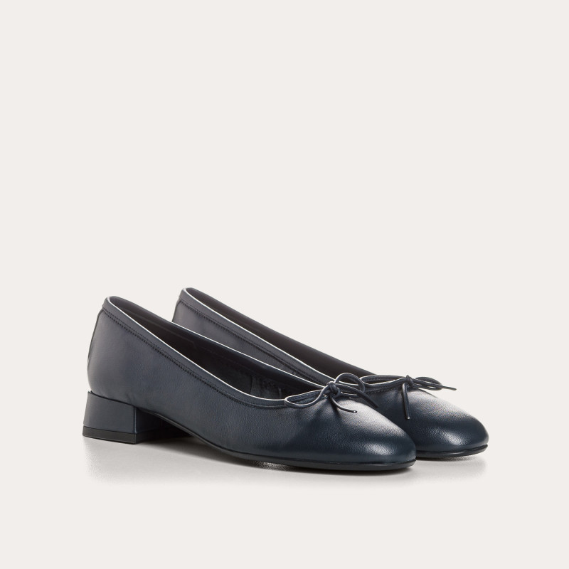 Sofia Smooth Leather Heeled Ballerinas with Bow | Reqins