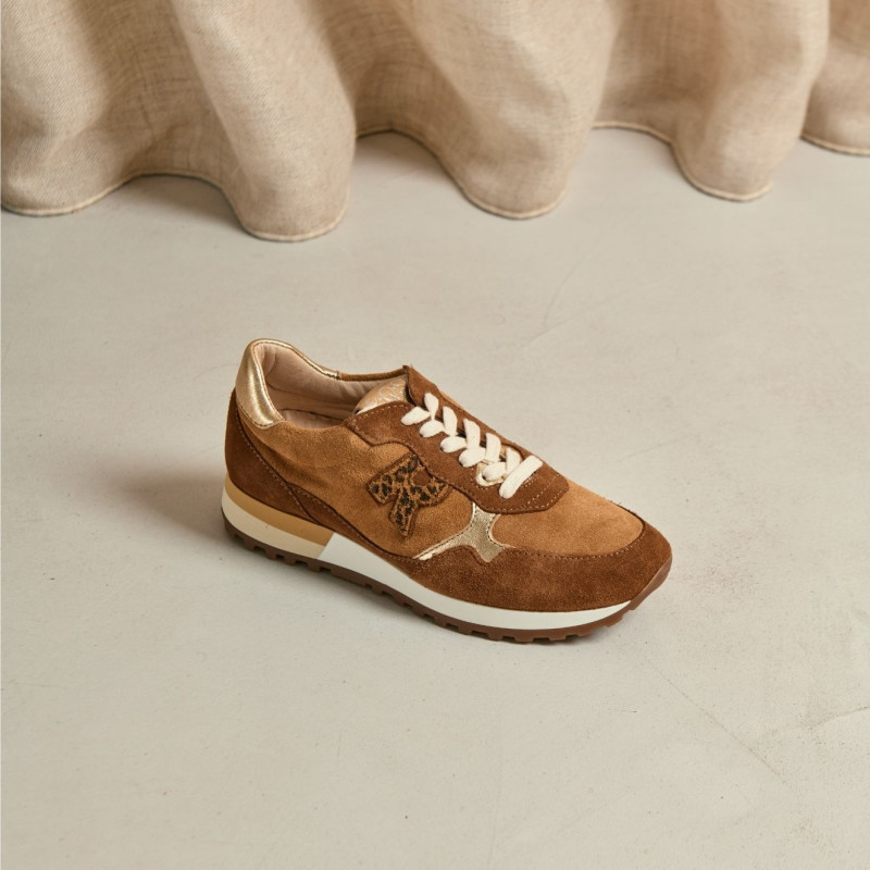 Mania sneakers made of suede and materials