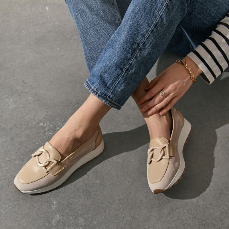 Mocassins Prianka en cuir velours et cuir - Élégance | Reqins