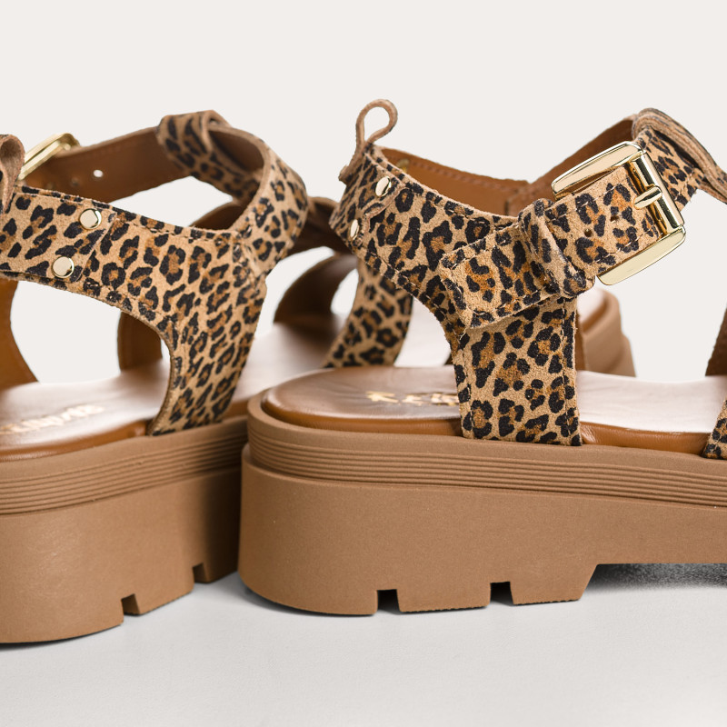 Leopard leather Luxor sandals with creased sole