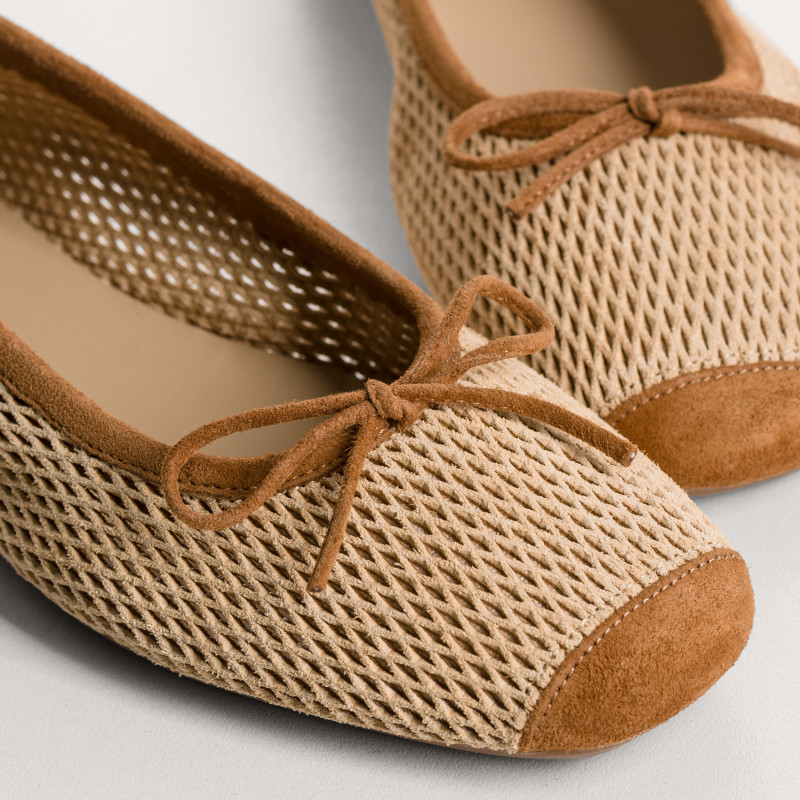 Ballerines Harmony en cuir velours perforé à bout carré | Reqins