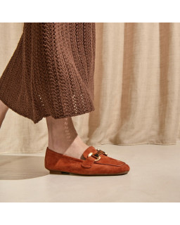 Mocassins Hevano en cuir velours à boucle bijou | Reqins