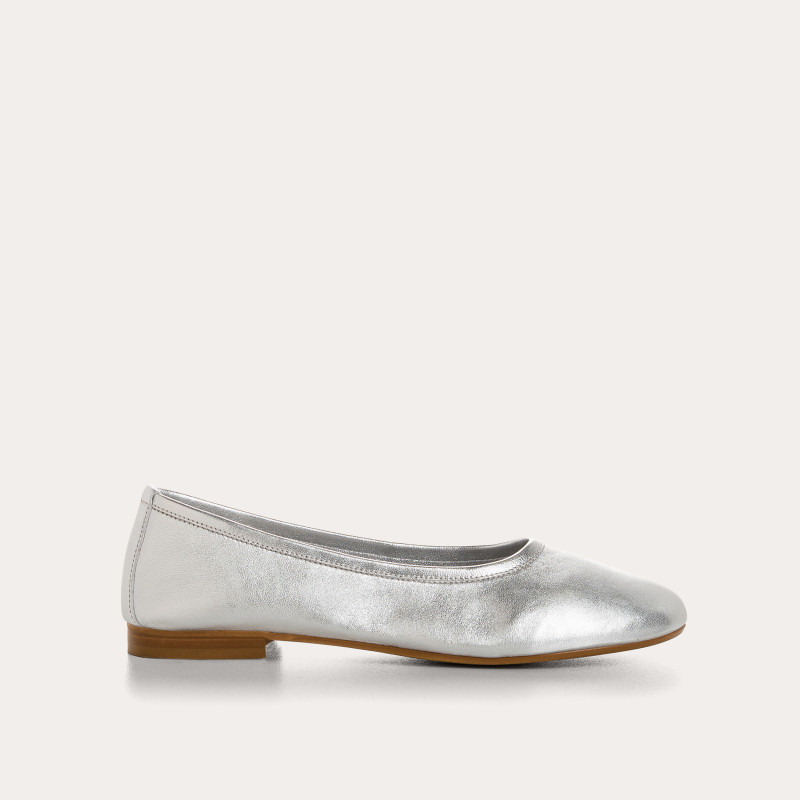 Clea Metallic Leather Round-Toe Ballerinas | Reqins