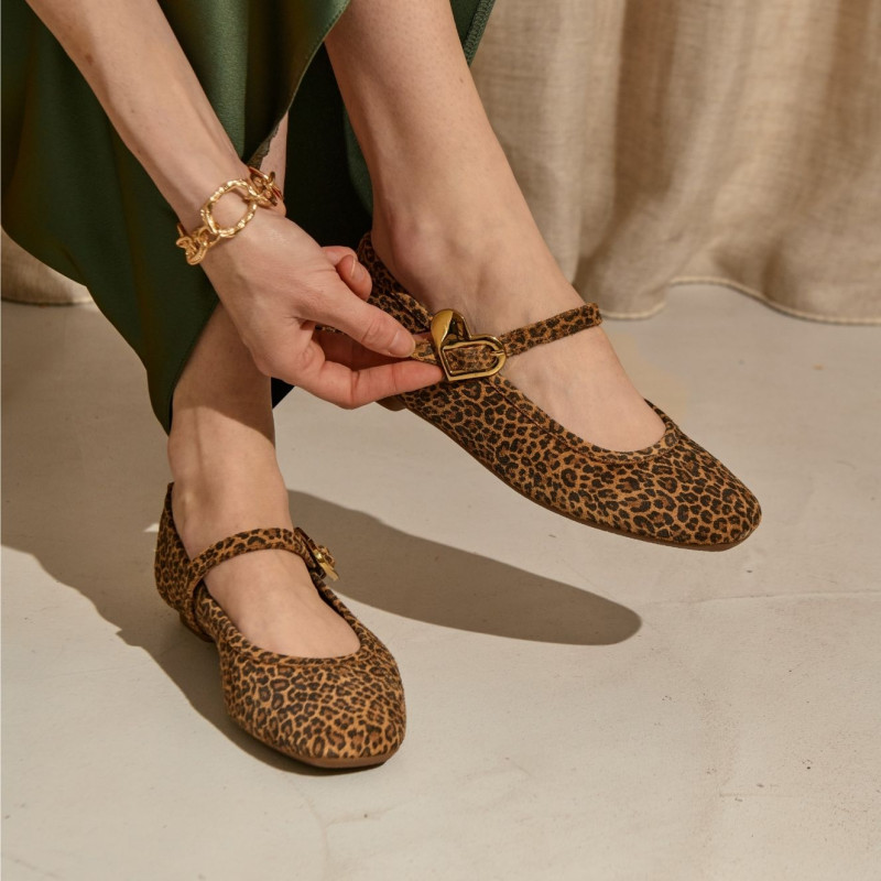 Mary Janes Hamor in suede leopard printed