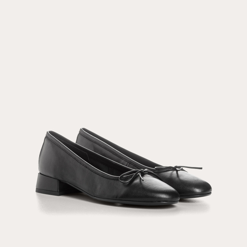 Sofia Smooth Leather Heeled Ballerinas with Bow | Reqins