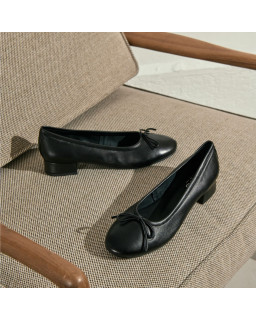 Sofia Smooth Leather Heeled Ballerinas with Bow | Reqins