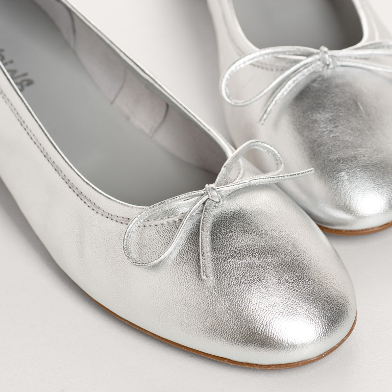 Sofia Metallic Leather Heeled Ballerinas with Bow | Reqins