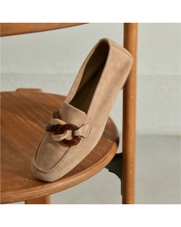 Mocassins Hanissa en cuir velours à chaîne | Reqins