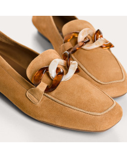 Mocassins Hanissa en cuir velours à chaîne | Reqins