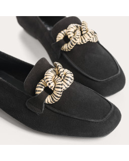 Mocassins Hamaya en cuir velours avec boucle | Reqins