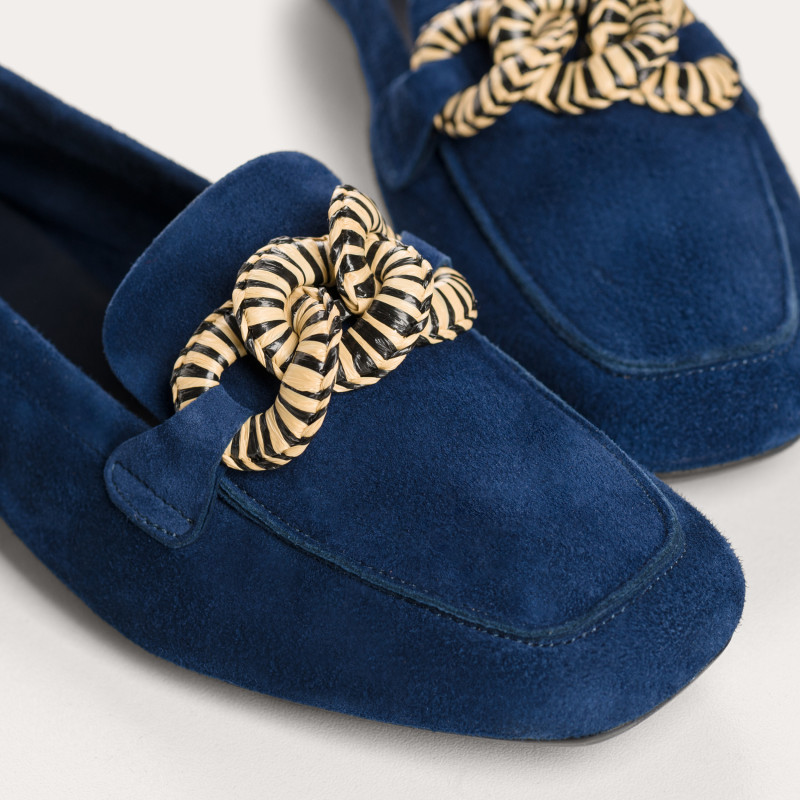 Hamaya suede loafers with buckles | Reqins