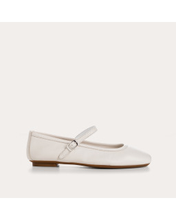 MARY JANES Honor in leather with elegant flanges