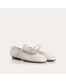 MARY JANES Honor in leather with elegant flanges
