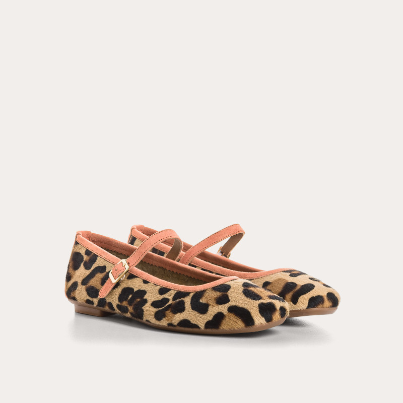 Leopard Mary Janes Honor: Wild Elegance and Comfort