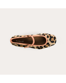 Leopard Mary Janes Honor: Wild Elegance and Comfort