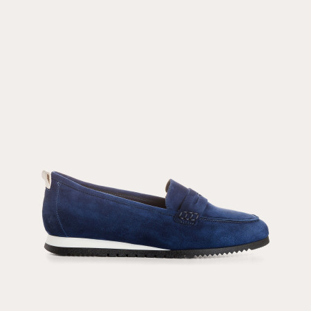 Barbados suede loafers | Timeless preppy style | Reqins
