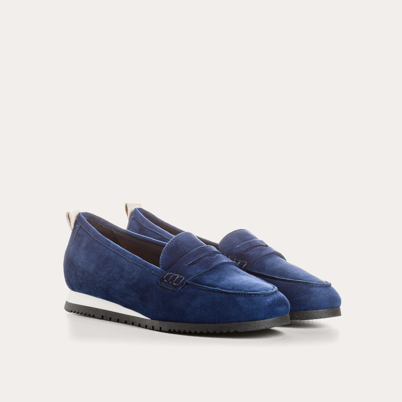 Barbados suede loafers | Timeless preppy style | Reqins