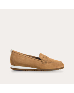 Barbados suede loafers | Timeless preppy style | Reqins