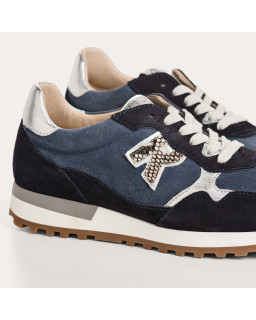 Mania sneakers made of suede and materials