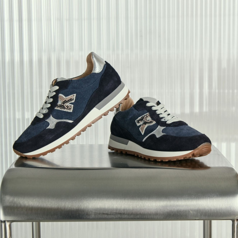 Mania sneakers made of suede and materials