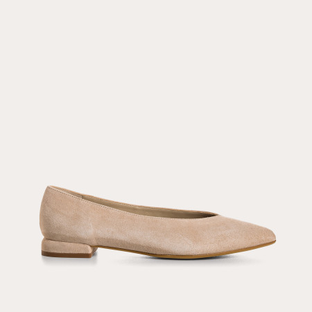 Vesta suede pointed-toe ballerinas | Sleek elegance | Reqins