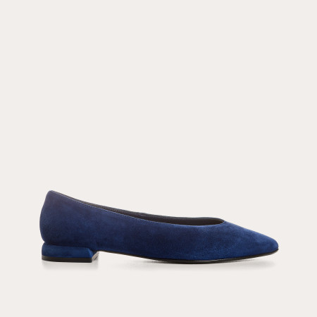 Vesta suede pointed-toe ballerinas | Sleek elegance | Reqins
