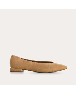 Vesta suede pointed-toe ballerinas | Sleek elegance | Reqins