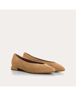 Vesta suede pointed-toe ballerinas | Sleek elegance | Reqins