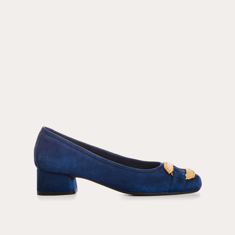 Kari suede heeled ballerinas with jewel buckel | Reqins