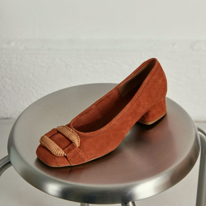 Kari suede heeled ballerinas with jewel buckel | Reqins