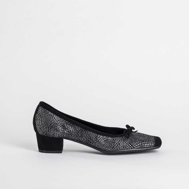 saut de ballerine en 4 lettres